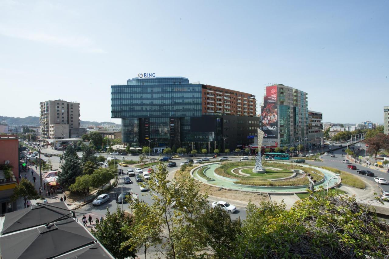 Ebel Boutique Hotel Tirana Exterior photo